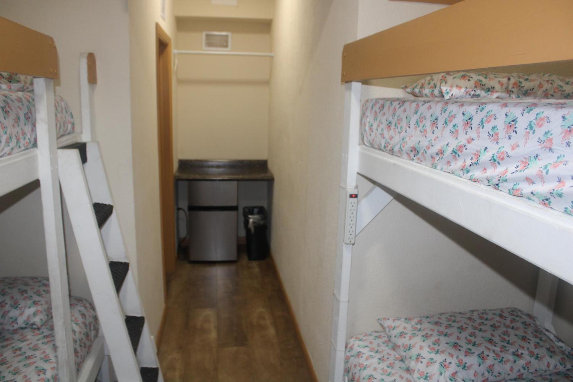 Hoosville Hostel Florida City Ngoại thất bức ảnh